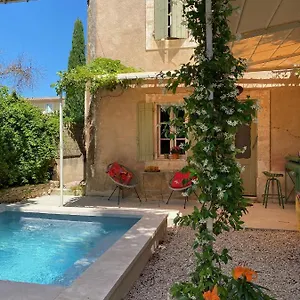 lescarpolette.fr-provencehotel.com/